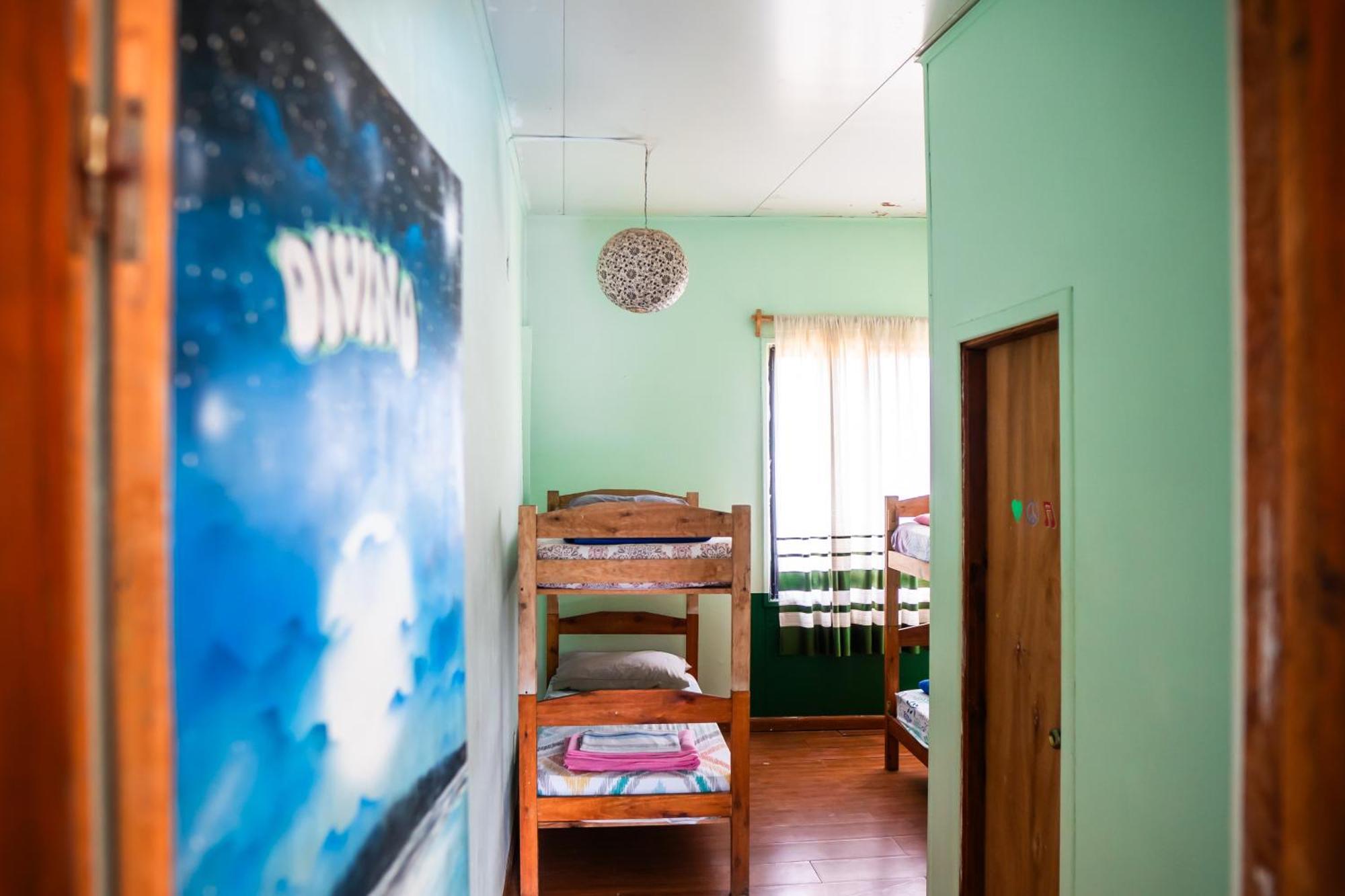 La Rubia Hostel La Pedrera Pokoj fotografie